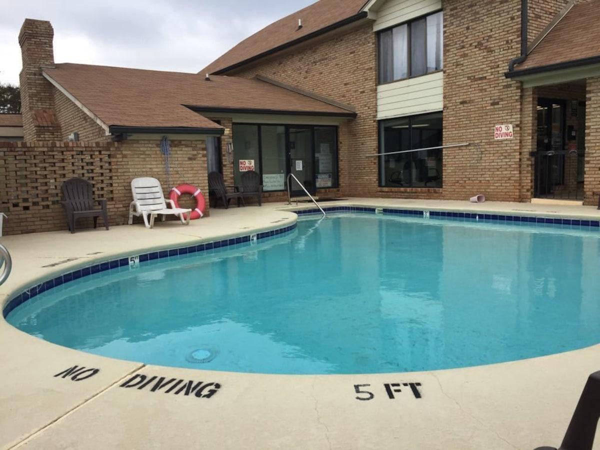 Days Inn By Wyndham King-Winston Salem Area Exterior photo